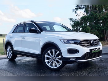 Used Volkswagen T-Roc 2021 for sale - 76914419: Photo