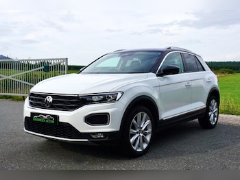 Used Volkswagen T-Roc 2021 for sale - 76914419: Photo