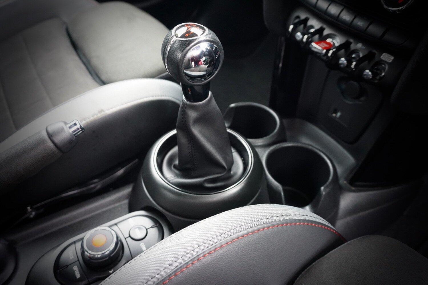 Used MINI Hatch 2021 for sale - 76914423: Photo 15