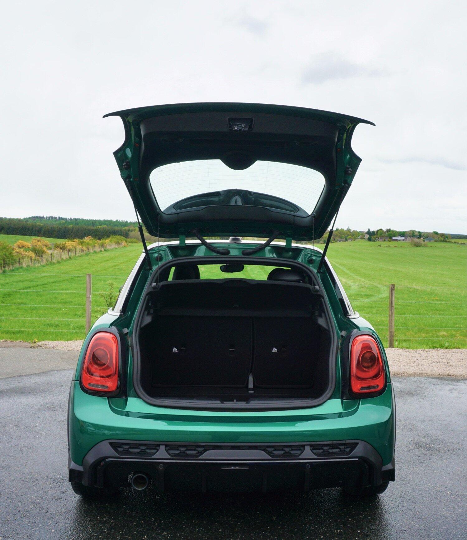 Used MINI Hatch 2021 for sale - 76914423: Photo 32