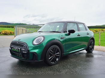 Used MINI Hatch 2021 for sale - 76914423: Photo