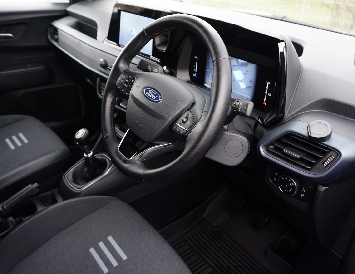 Used Ford Transit Courier 2024 for sale - 76914417: Photo 14