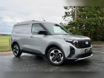 Used Ford Transit Courier 2024 for sale - 76914417: Photo