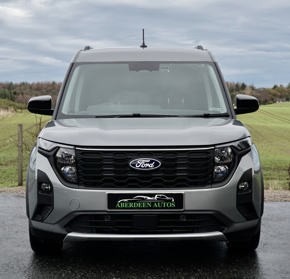 Used Ford Transit Courier 2024 for sale - 76914417: Photo 2