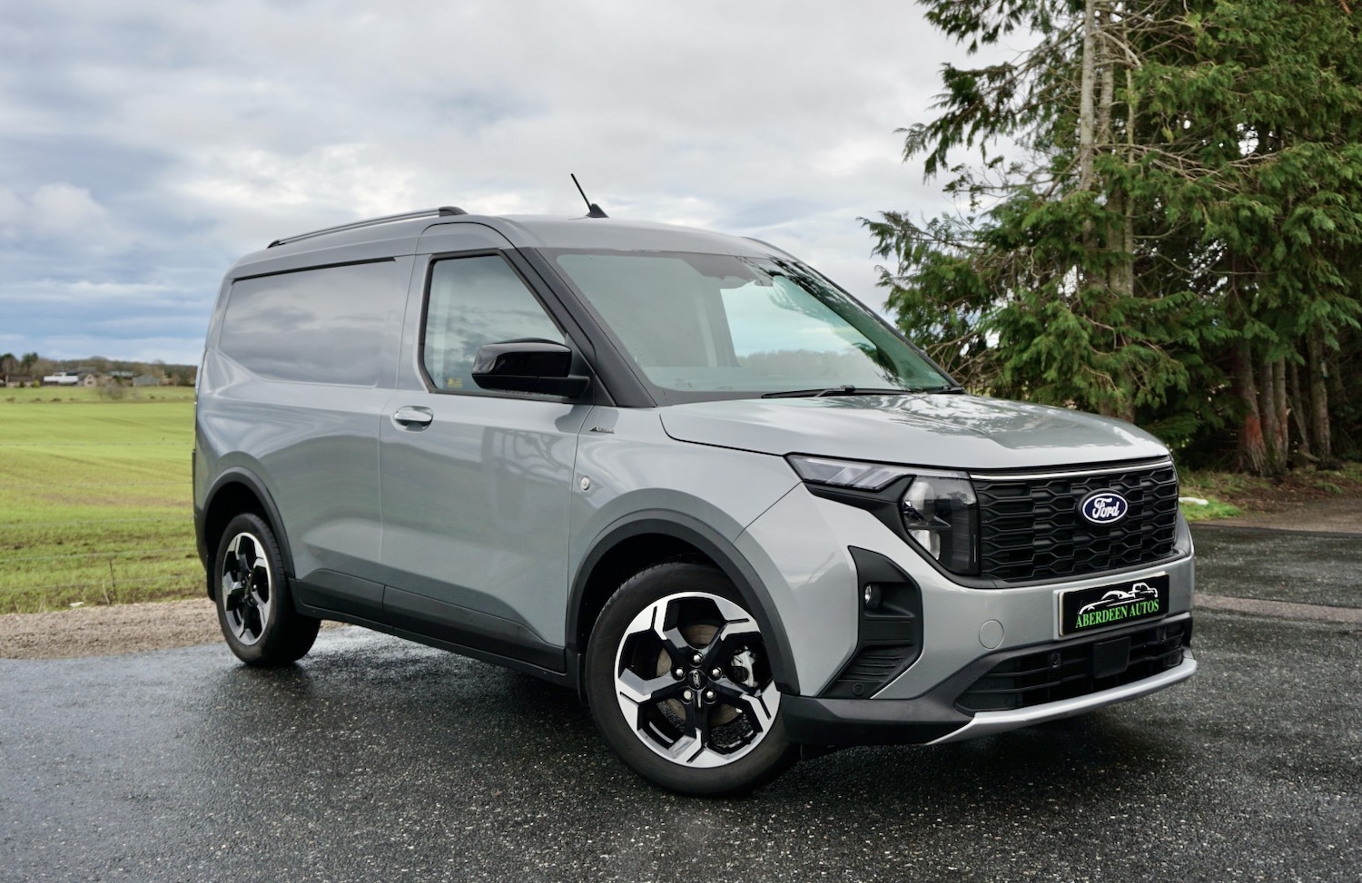Used Ford Transit Courier 2024 for sale - 76914417: Photo 24