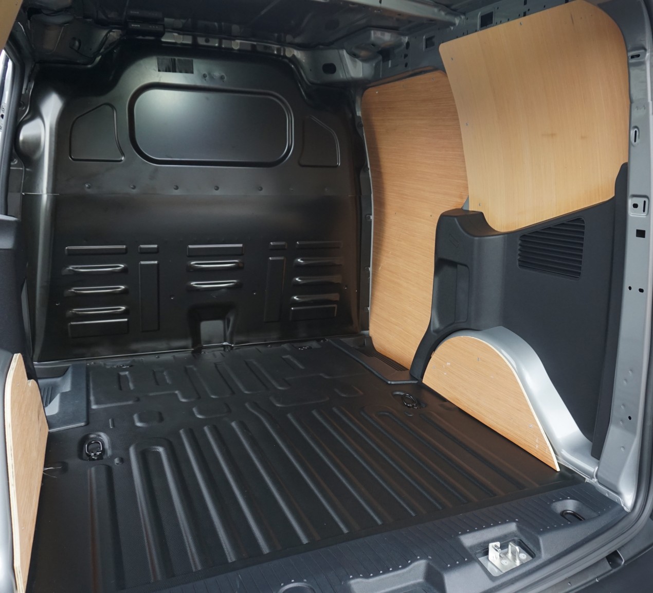 Used Ford Transit Courier 2024 for sale - 76914417: Photo 40