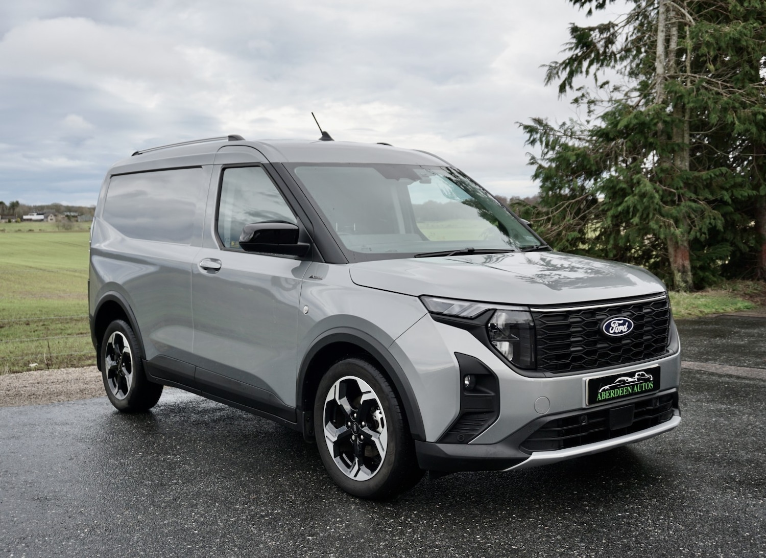 Used Ford Transit Courier 2024 for sale - 76914417: Photo 47