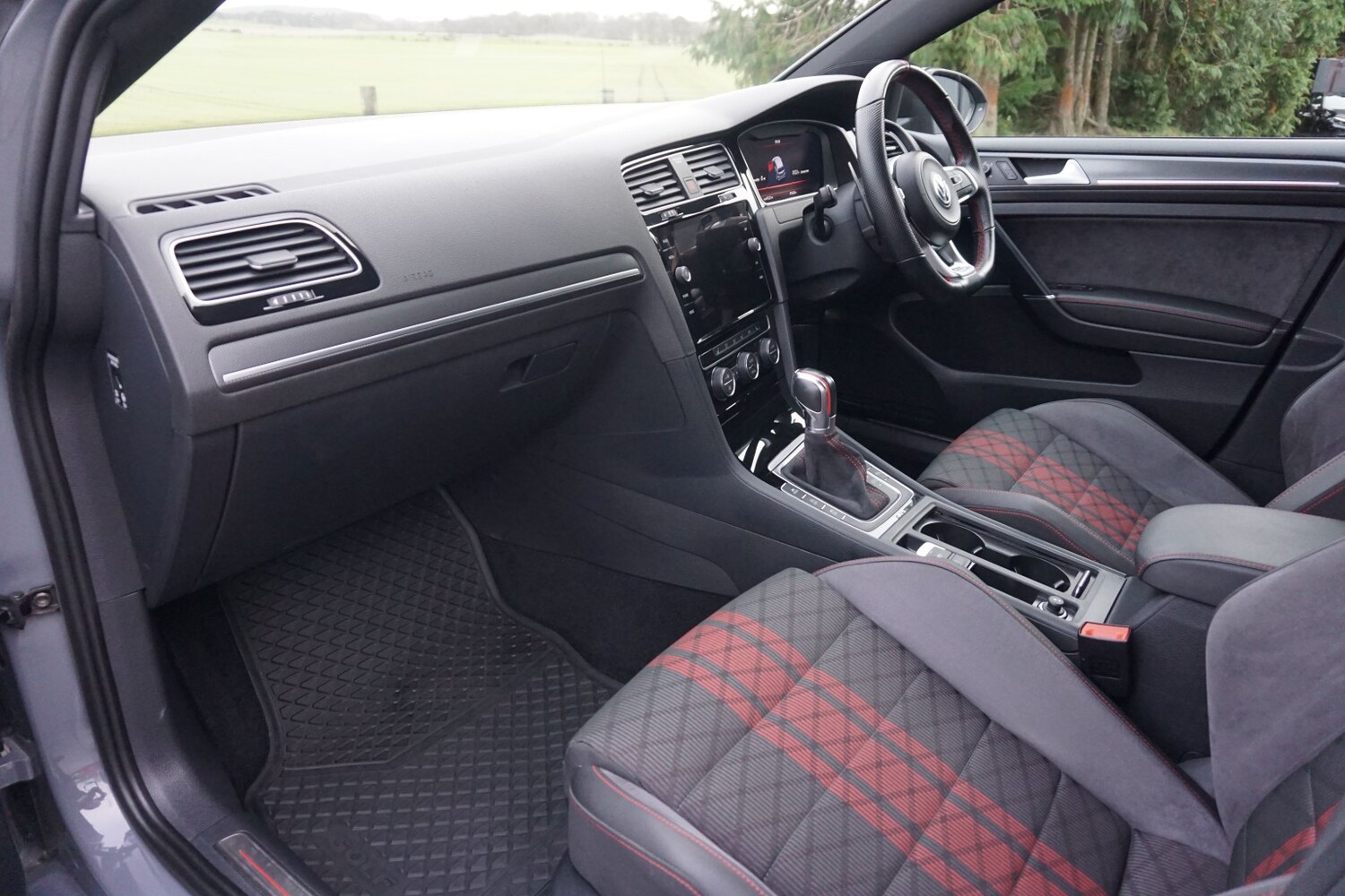 Used Volkswagen Golf 2019 for sale - 76935281: Photo 35