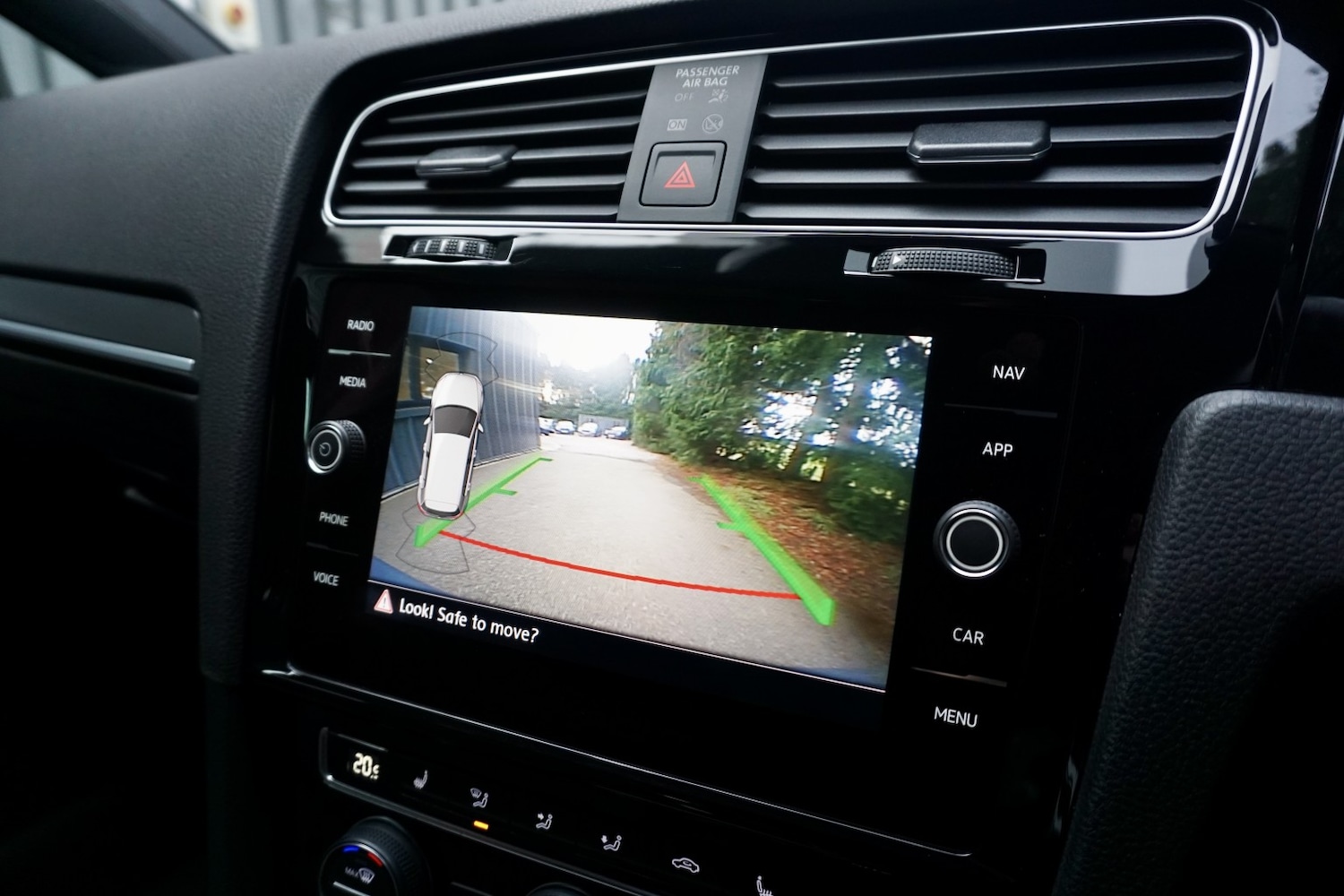 Used Volkswagen Golf 2019 for sale - 77038907: Photo 31