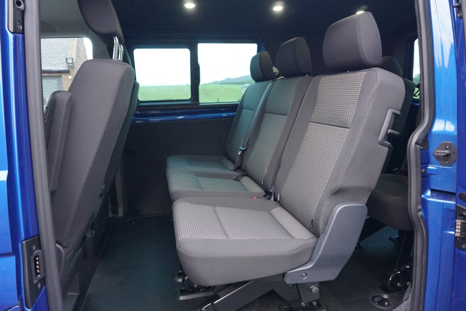 Used Volkswagen Transporter 2024 for sale - 77370636: Photo 28