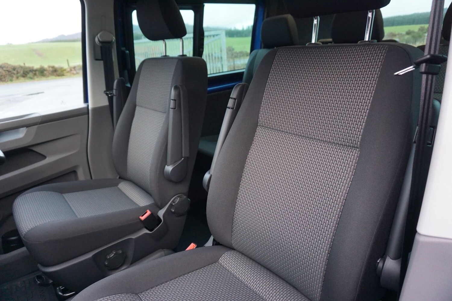 Used Volkswagen Transporter 2024 for sale - 77370636: Photo 30