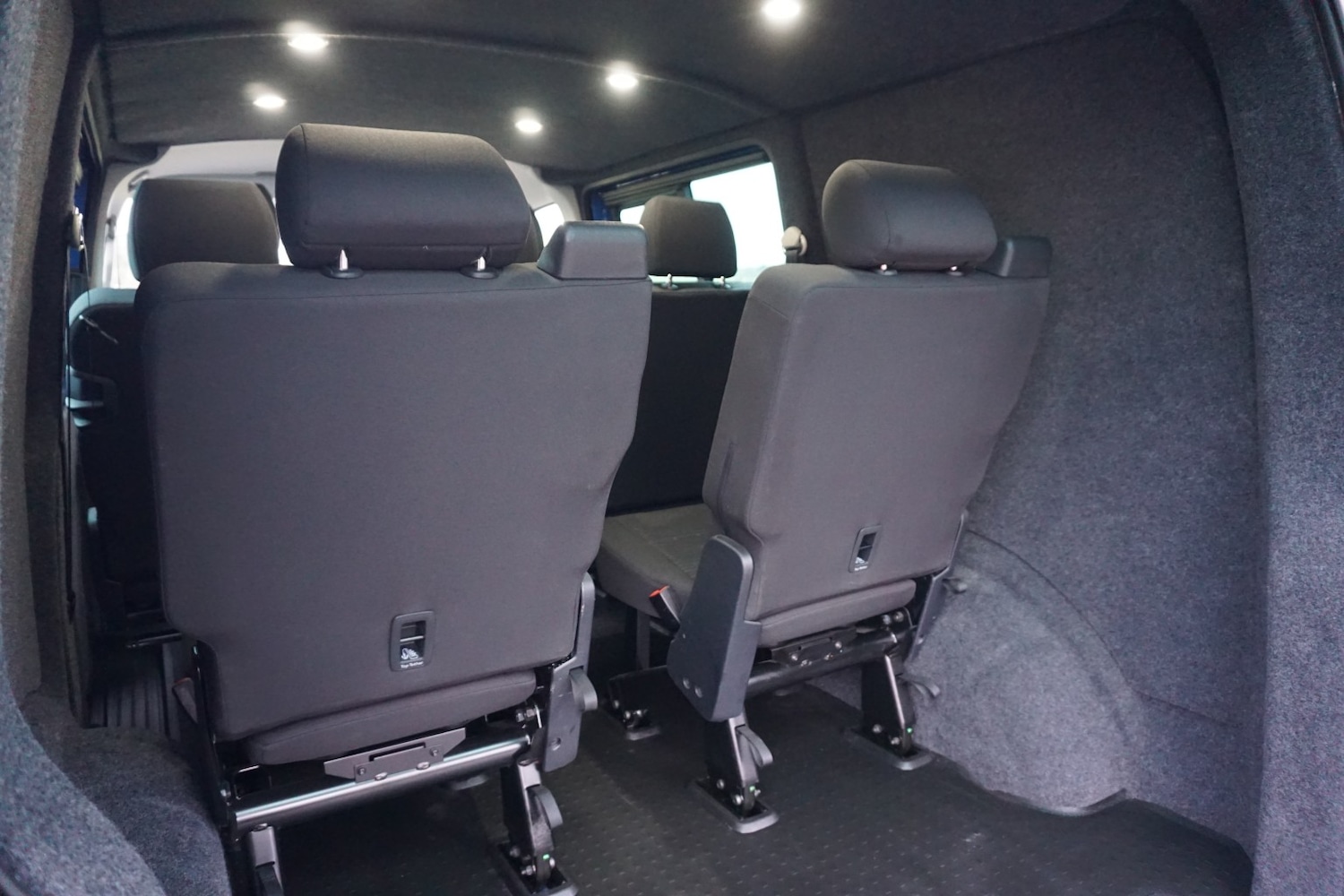 Used Volkswagen Transporter 2024 for sale - 77370636: Photo 35