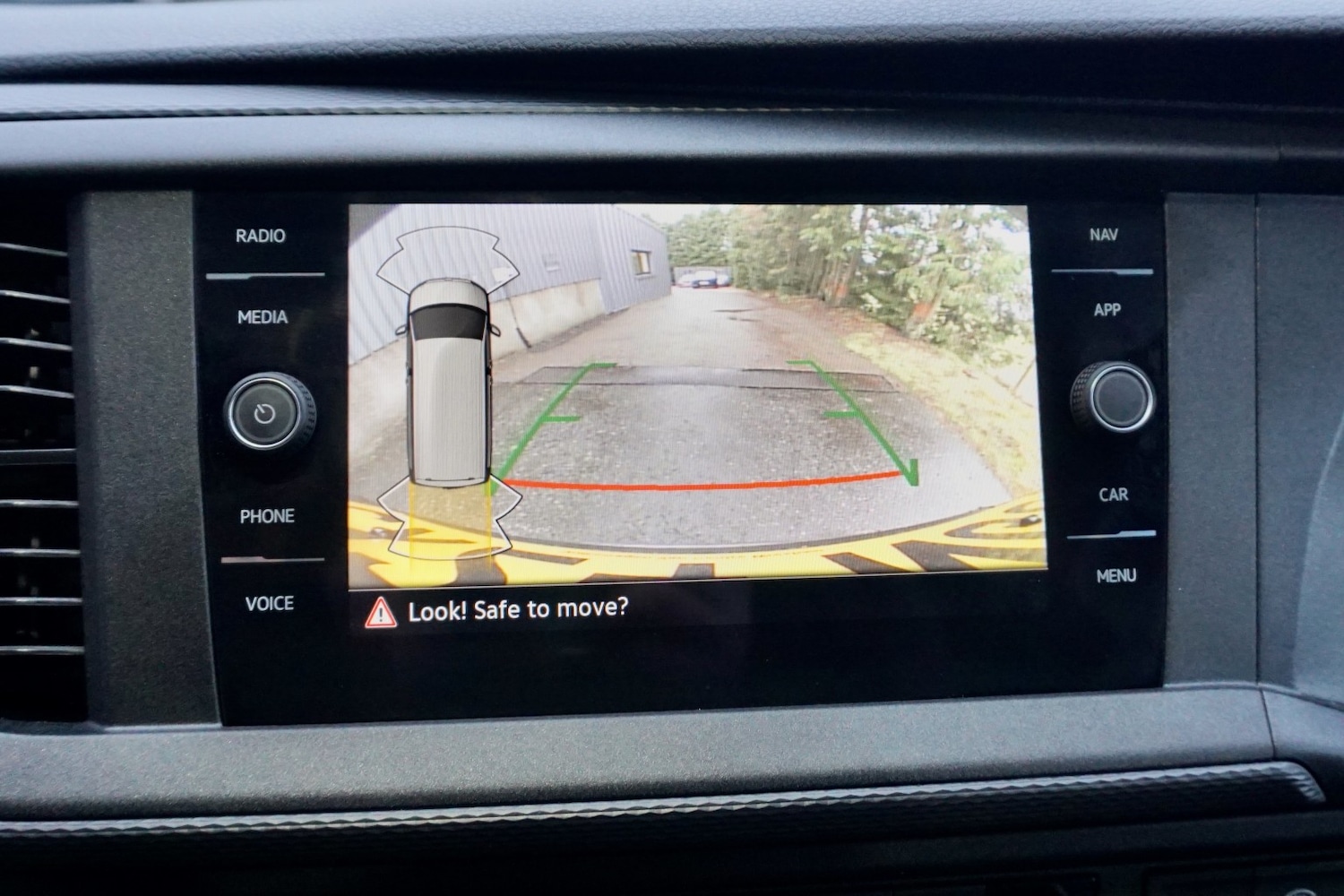 Used Volkswagen Transporter 2024 for sale - 77370636: Photo 39