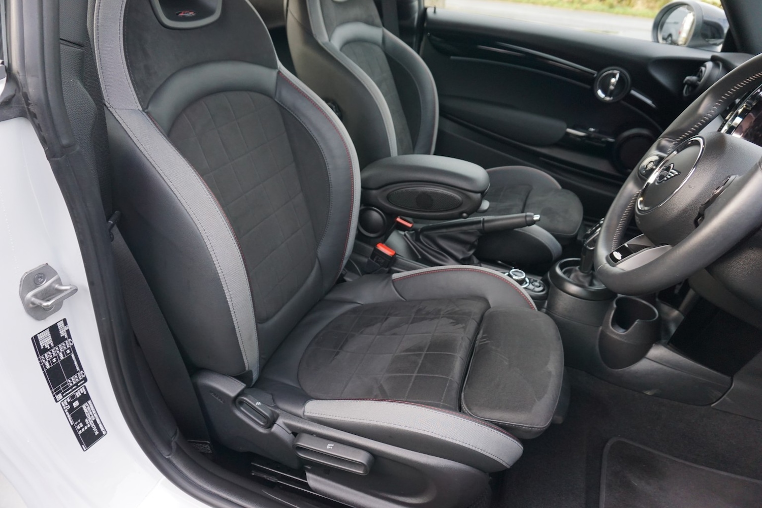 Used MINI Hatch 2023 for sale - 77129580: Photo 22