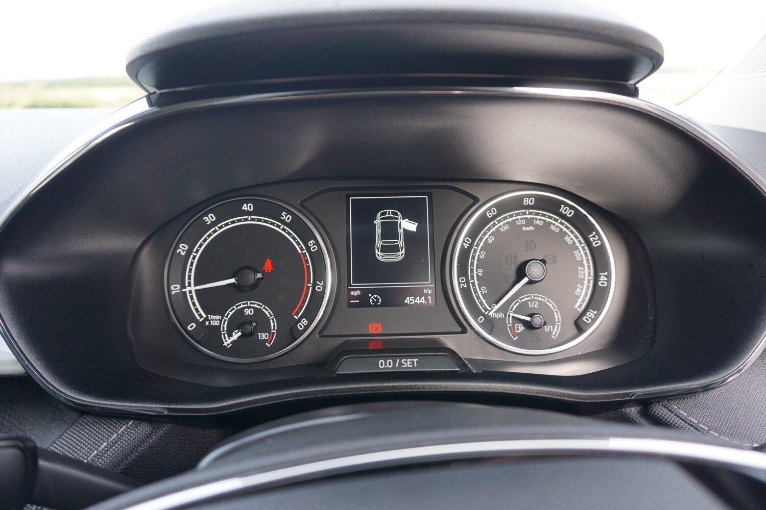 Used Skoda Fabia 2022 for sale - 77201189: Photo 32