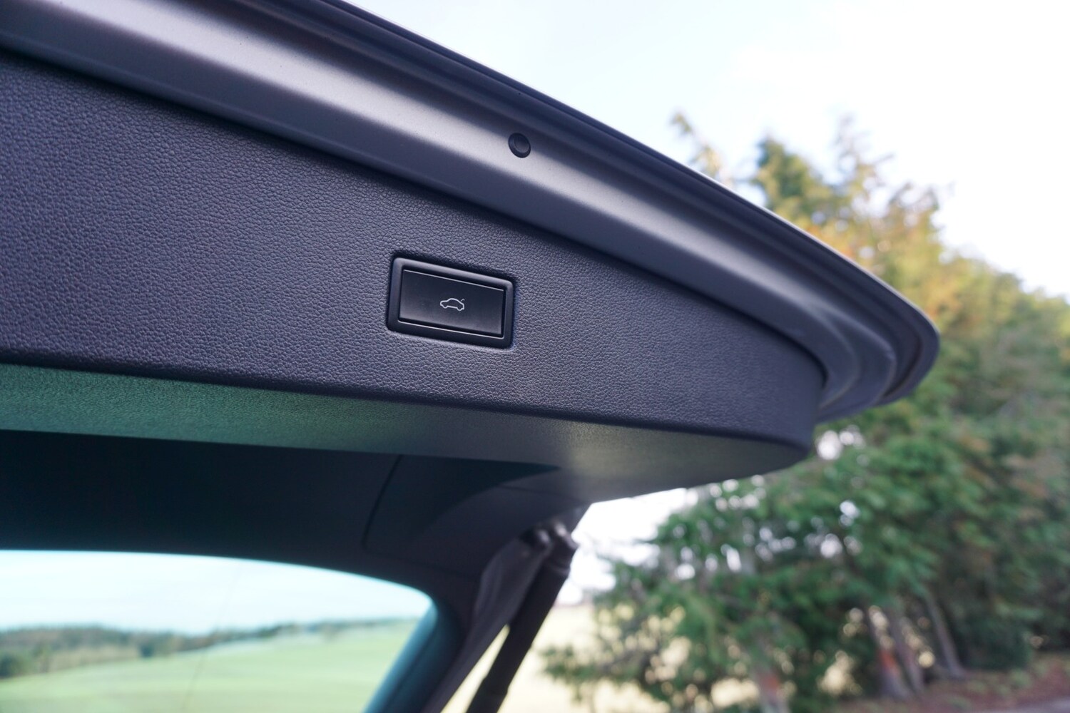 Used Volkswagen Tiguan 2019 for sale - 76963410: Photo 43