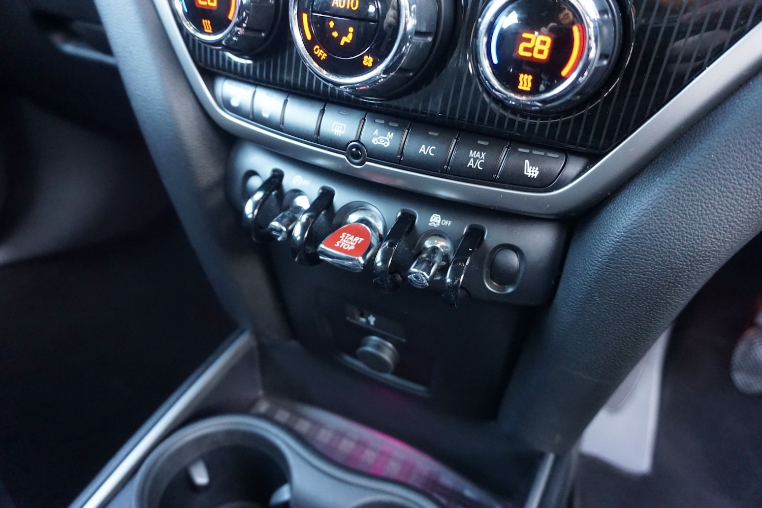 Used MINI Hatch 2020 for sale - 76935373: Photo 18