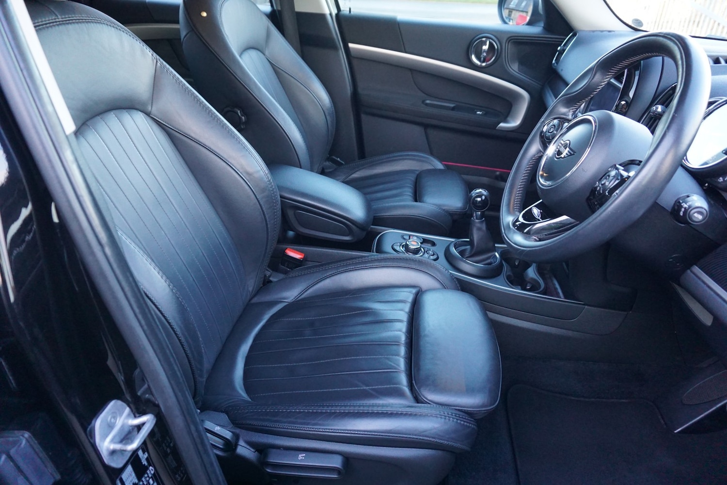 Used MINI Hatch 2020 for sale - 76935373: Photo 20