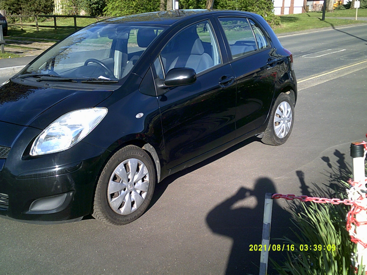 Used Toyota Yaris 2009 for sale - 78149267: Photo 2