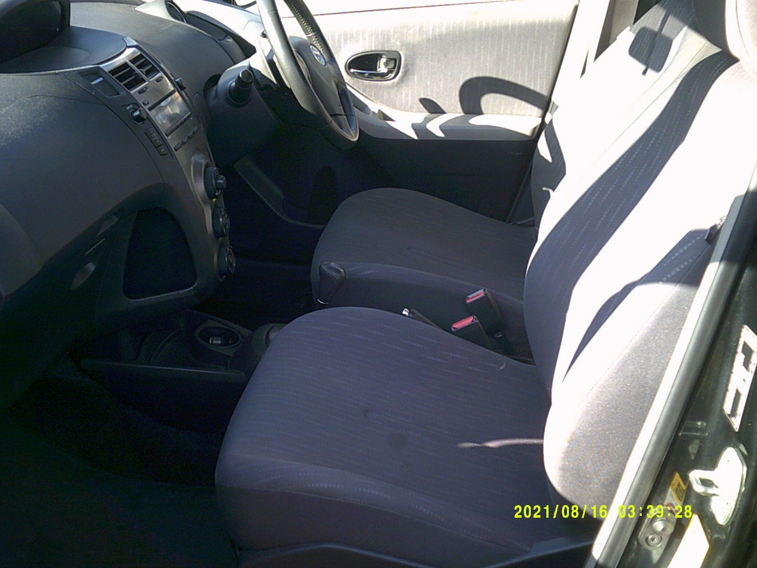 Used Toyota Yaris 2009 for sale - 78149267: Photo 3
