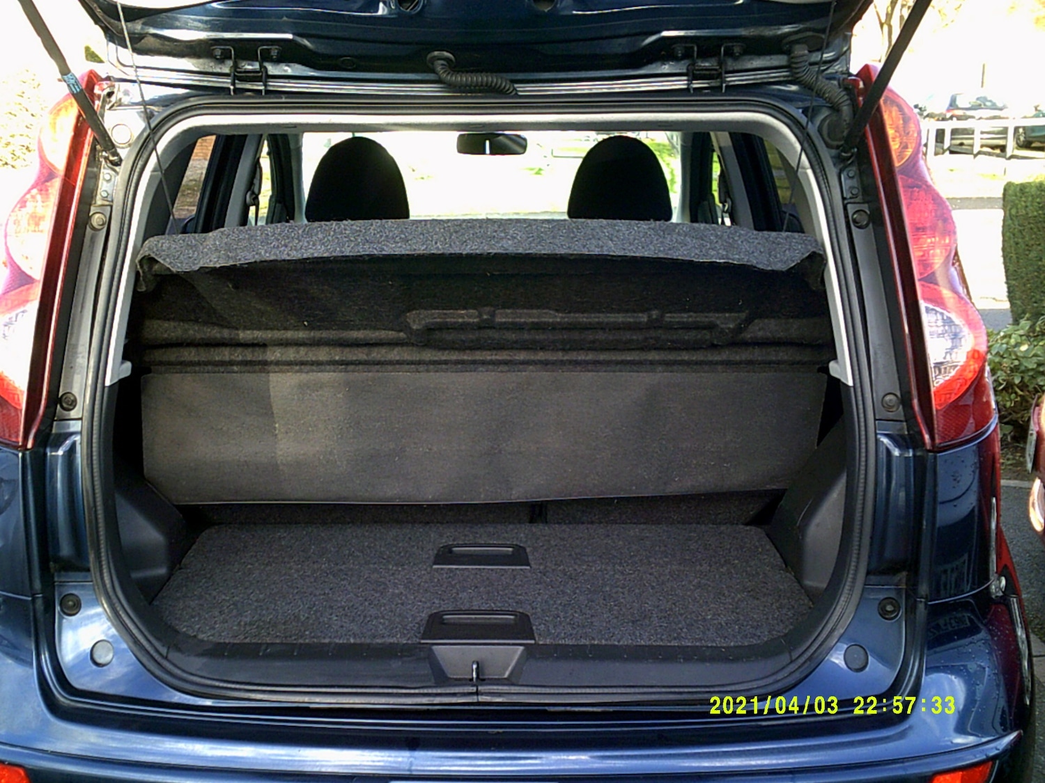 Used Nissan Note 2011 for sale - 76761995: Photo 2