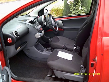 Used Toyota AYGO 2010 for sale - 75168000: Photo