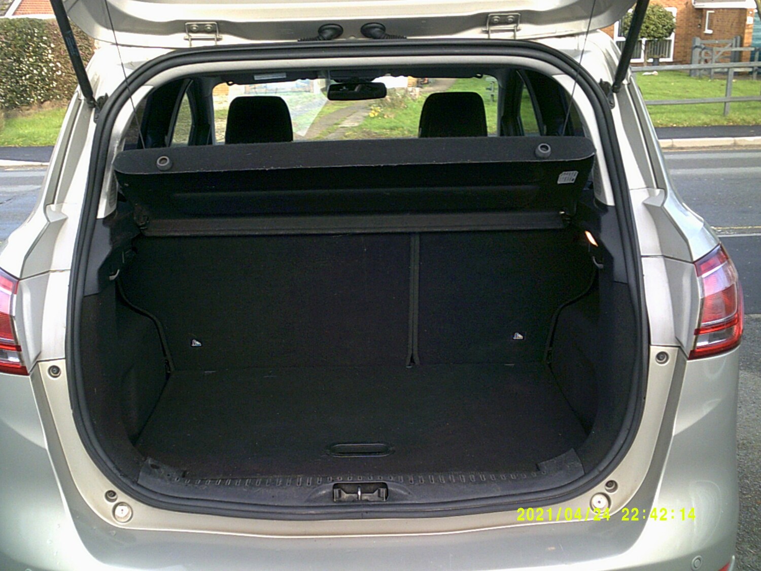 Used Ford B-MAX 2014 for sale - 76945388: Photo 2