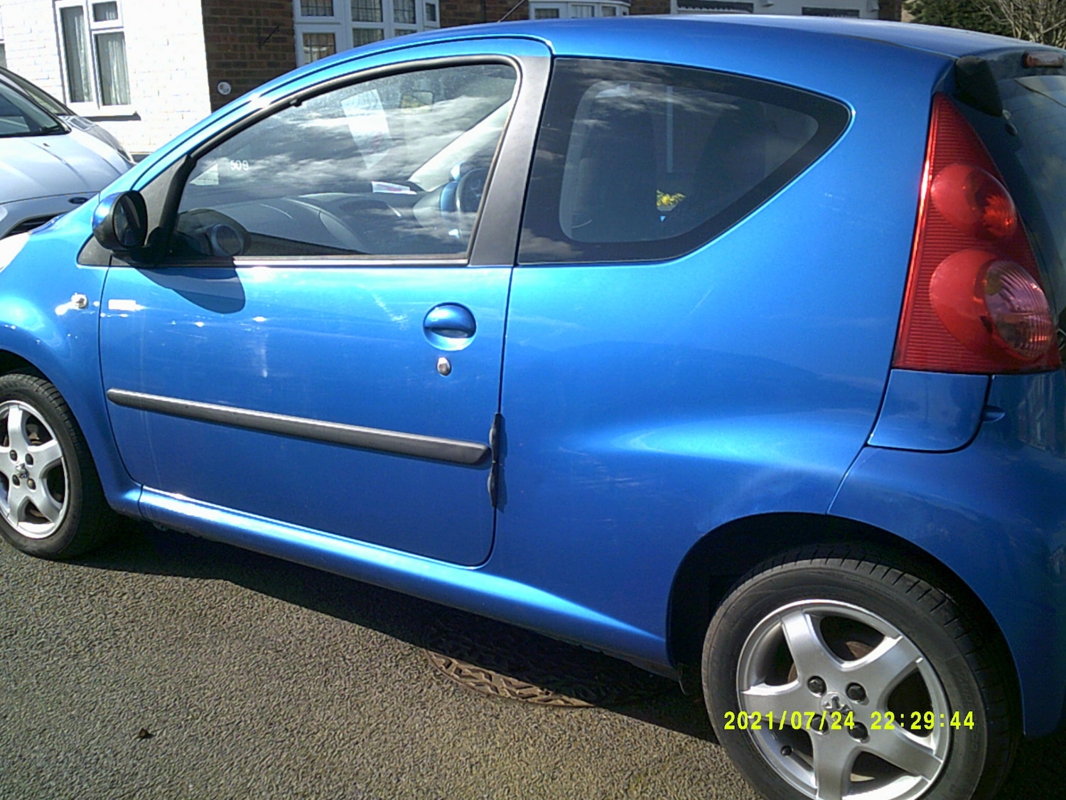 Used Peugeot 107 2010 for sale - 77900932: Photo 3