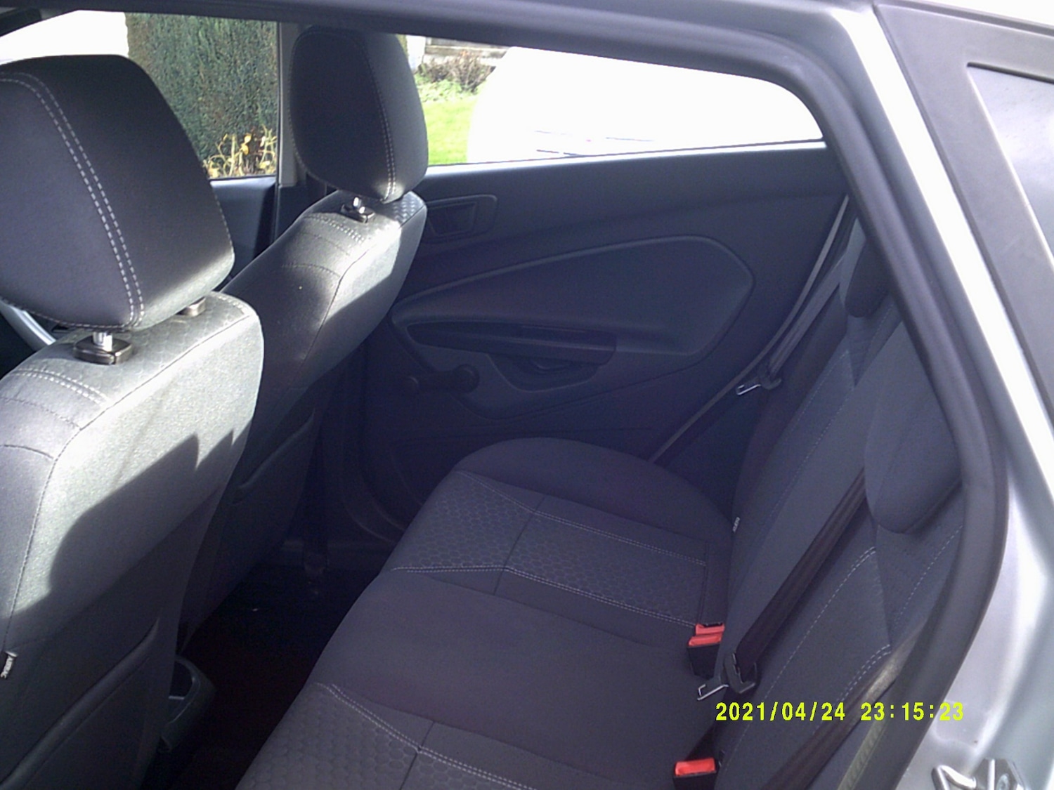 Used Ford Fiesta 2010 for sale - 76945336: Photo 9