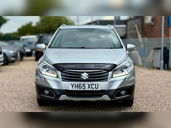 Used Suzuki SX4 S-Cross 2015 for sale - 75258163: Photo