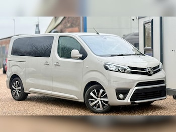 Used Toyota PROACE CITY Verso 2020 for sale - 75577696: Photo