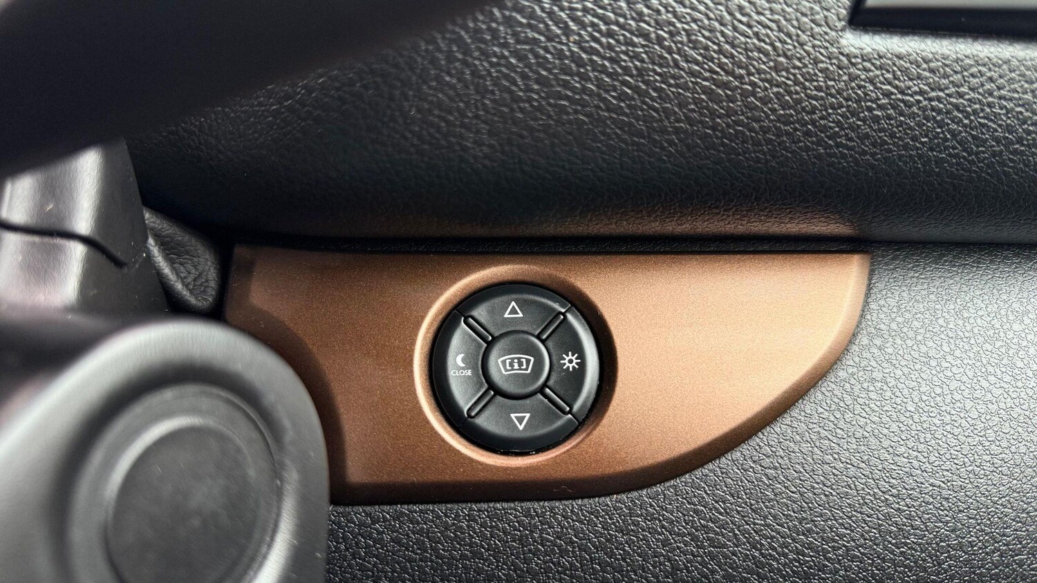 Vehicle 44