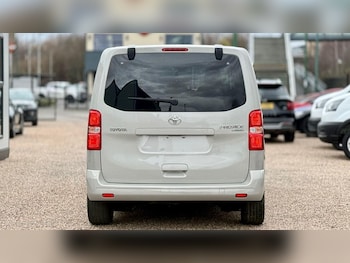 Used Toyota PROACE CITY Verso 2020 for sale - 75577696: Photo