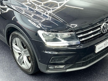 Used Volkswagen Tiguan Allspace 2019 for sale - 78772825: Photo