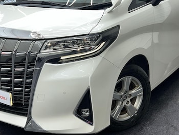 Used Toyota Alphard 2024 for sale - 78772475: Photo