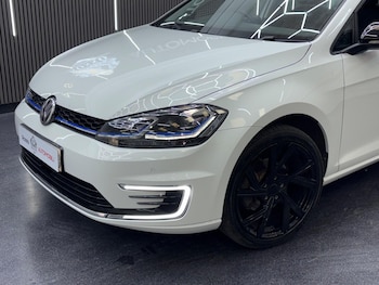 Used Volkswagen Golf 2019 for sale - 78752949: Photo