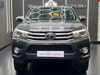 Used Toyota Hilux 2020 for sale - 79324562: Photo