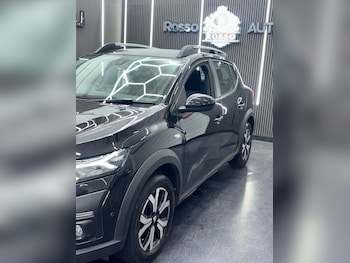 Used Dacia Sandero Stepway 2022 for sale - 78772878: Photo