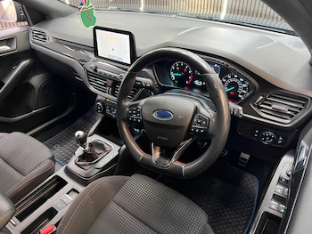 Used Ford Focus 2020 for sale - 79621908: Photo