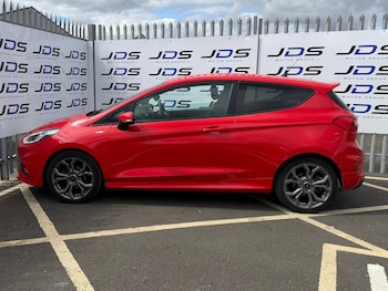 Used Ford Fiesta 2018 for sale - 79363534: Photo