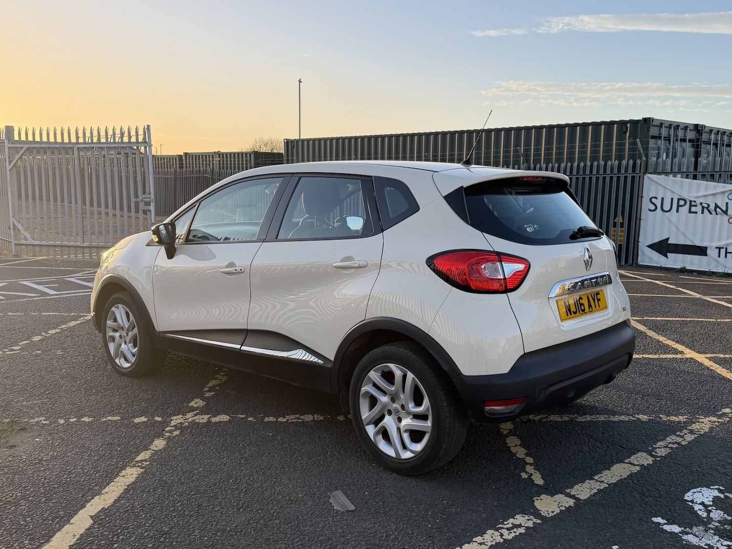 Used Renault Captur 2016 for sale - 77961992: Photo 7