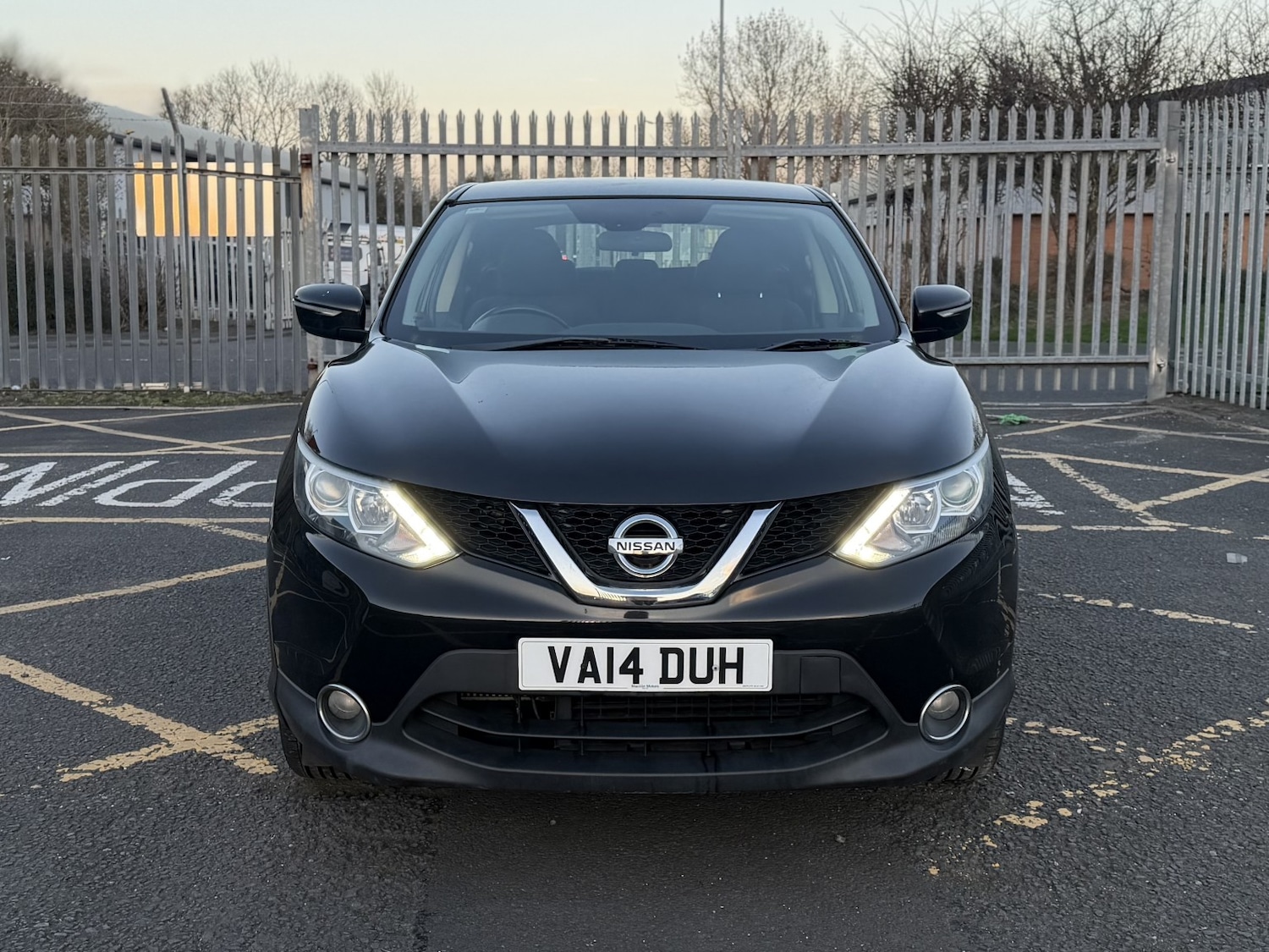 Used Nissan Qashqai 2014 for sale - 77961972: Photo 2