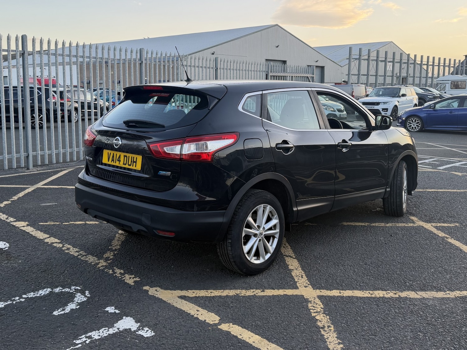 Used Nissan Qashqai 2014 for sale - 77961972: Photo 9