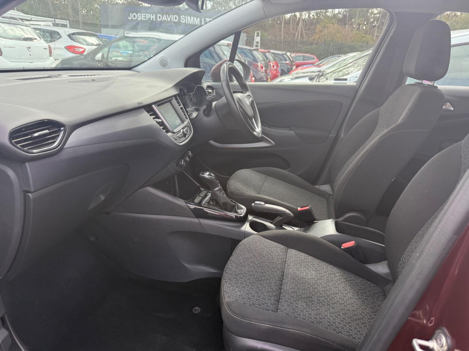 Used Vauxhall Crossland X 2018 for sale - 76769340: Photo 33