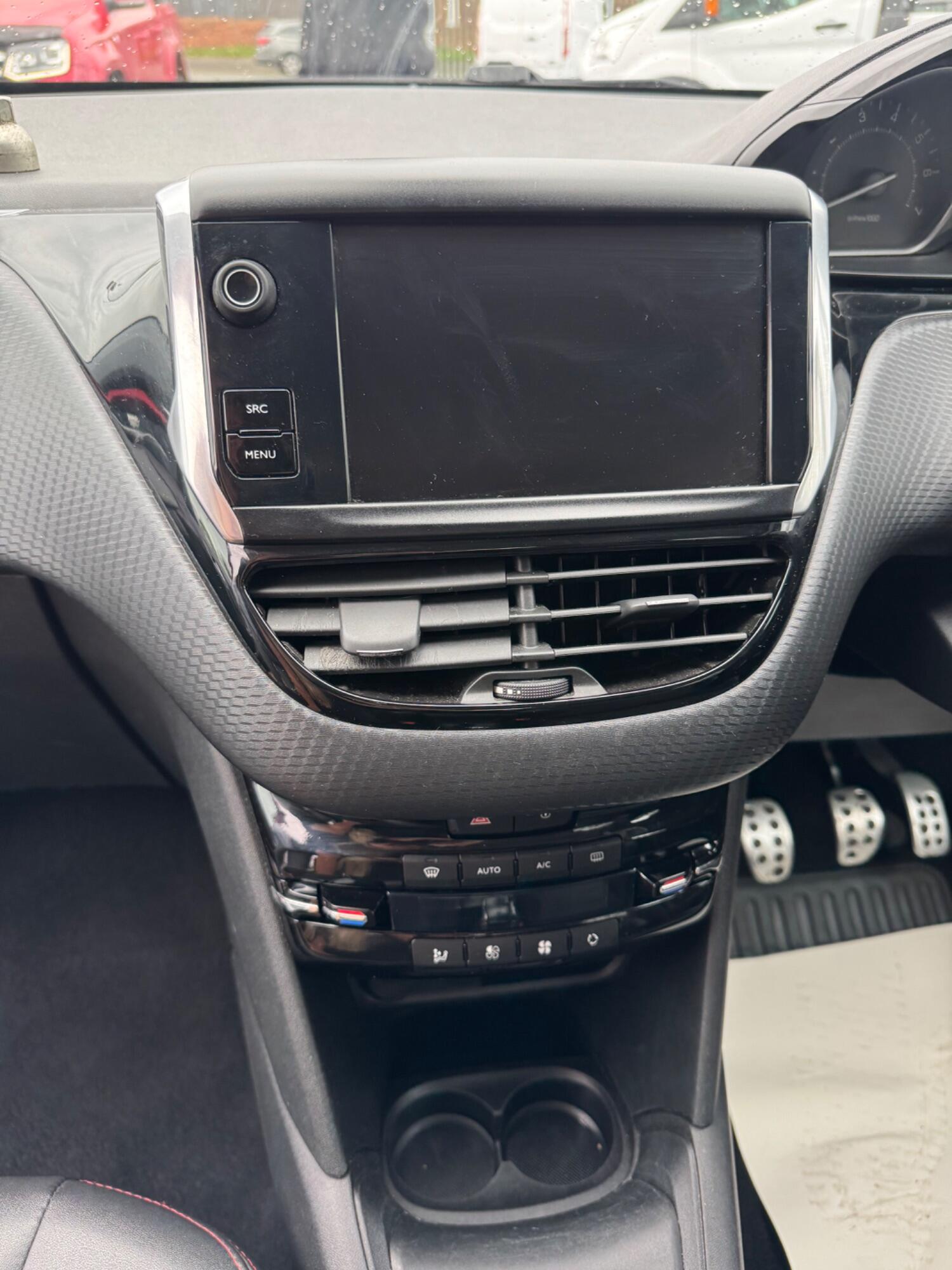 Used Peugeot 208 2018 for sale - 76791566: Photo 32