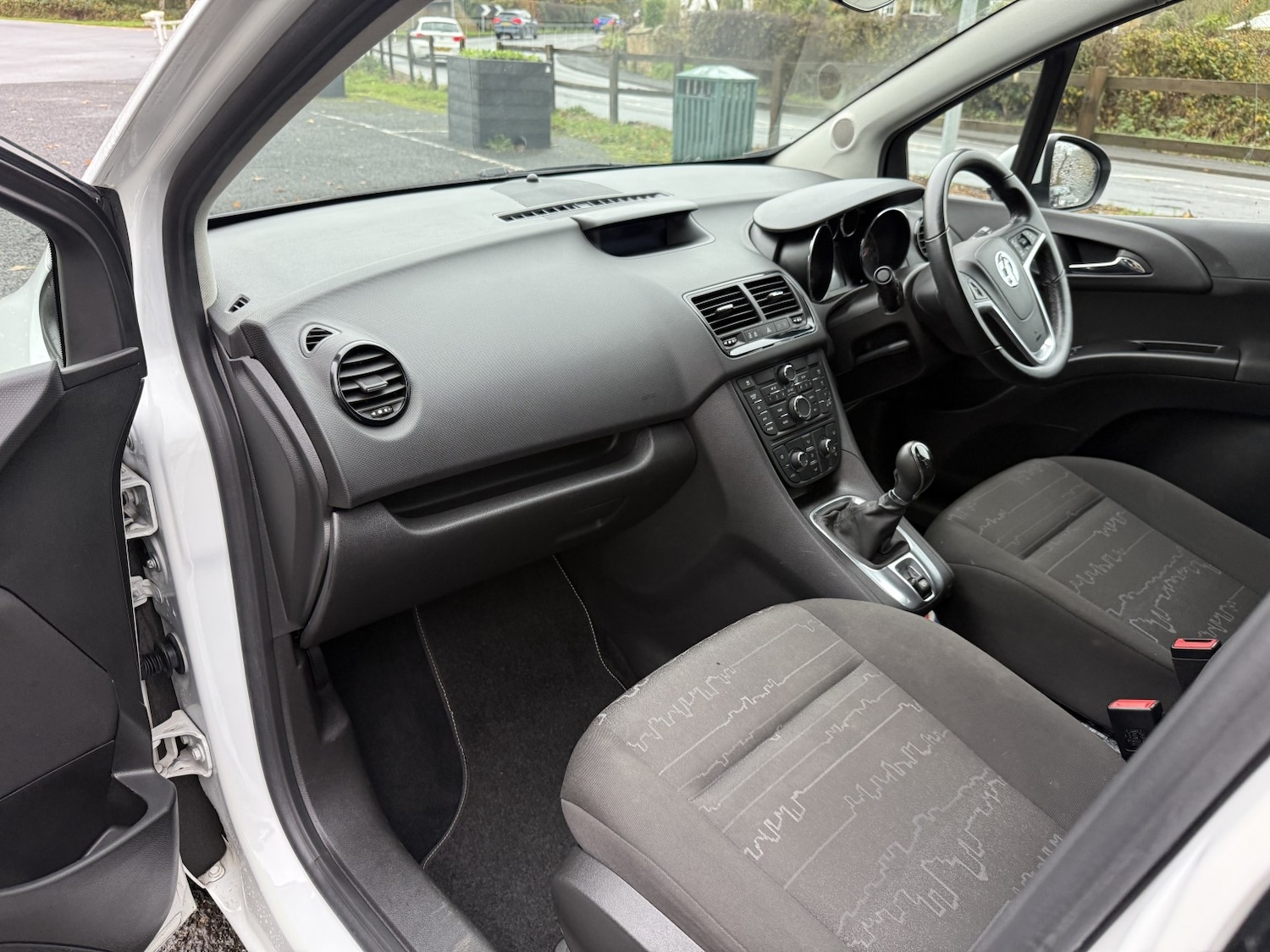 Used Vauxhall Meriva 2017 for sale - 76554022: Photo 28