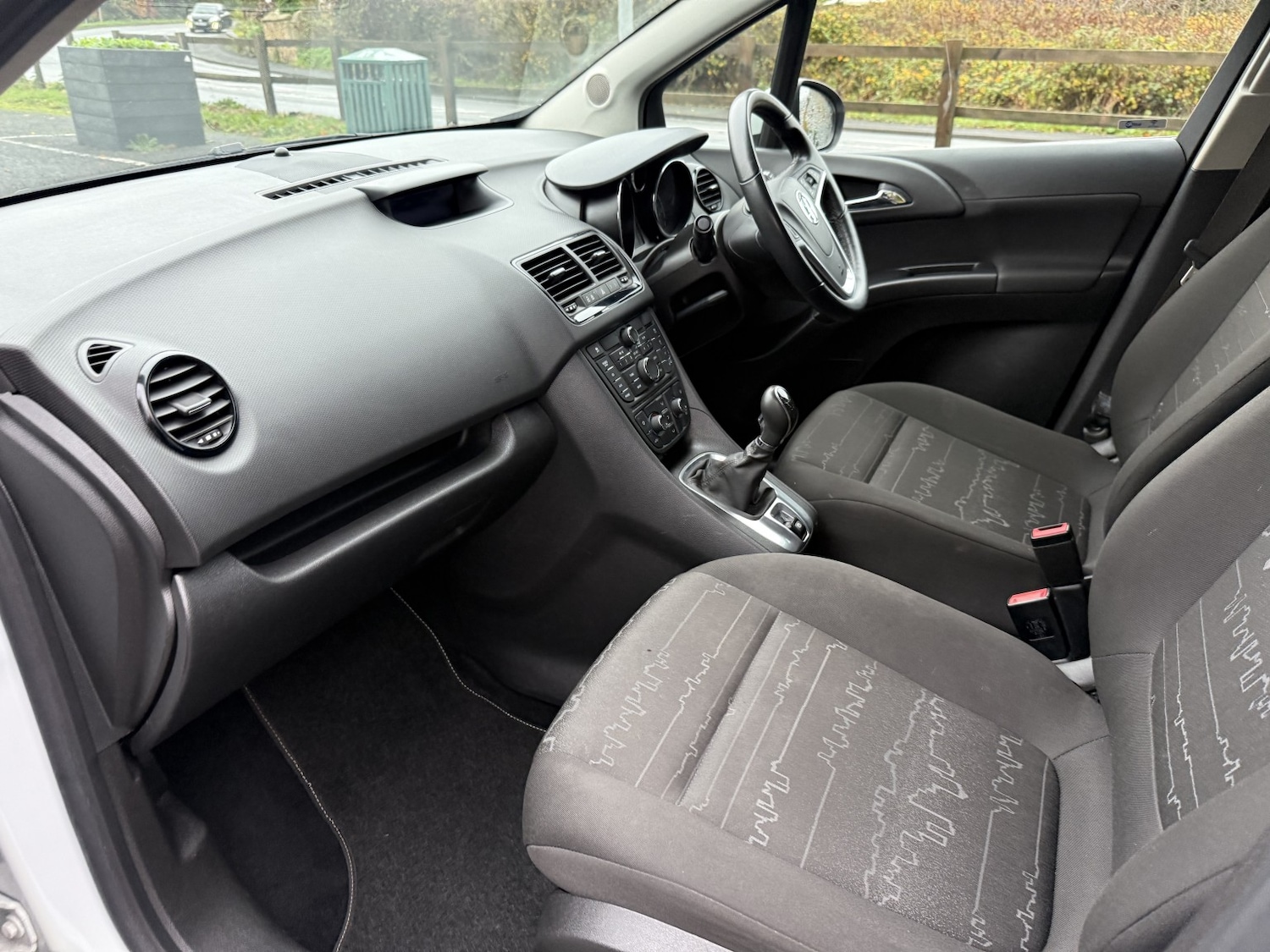 Used Vauxhall Meriva 2017 for sale - 76554022: Photo 32