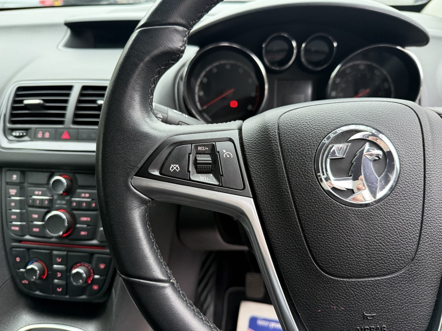 Used Vauxhall Meriva 2017 for sale - 76554022: Photo 37