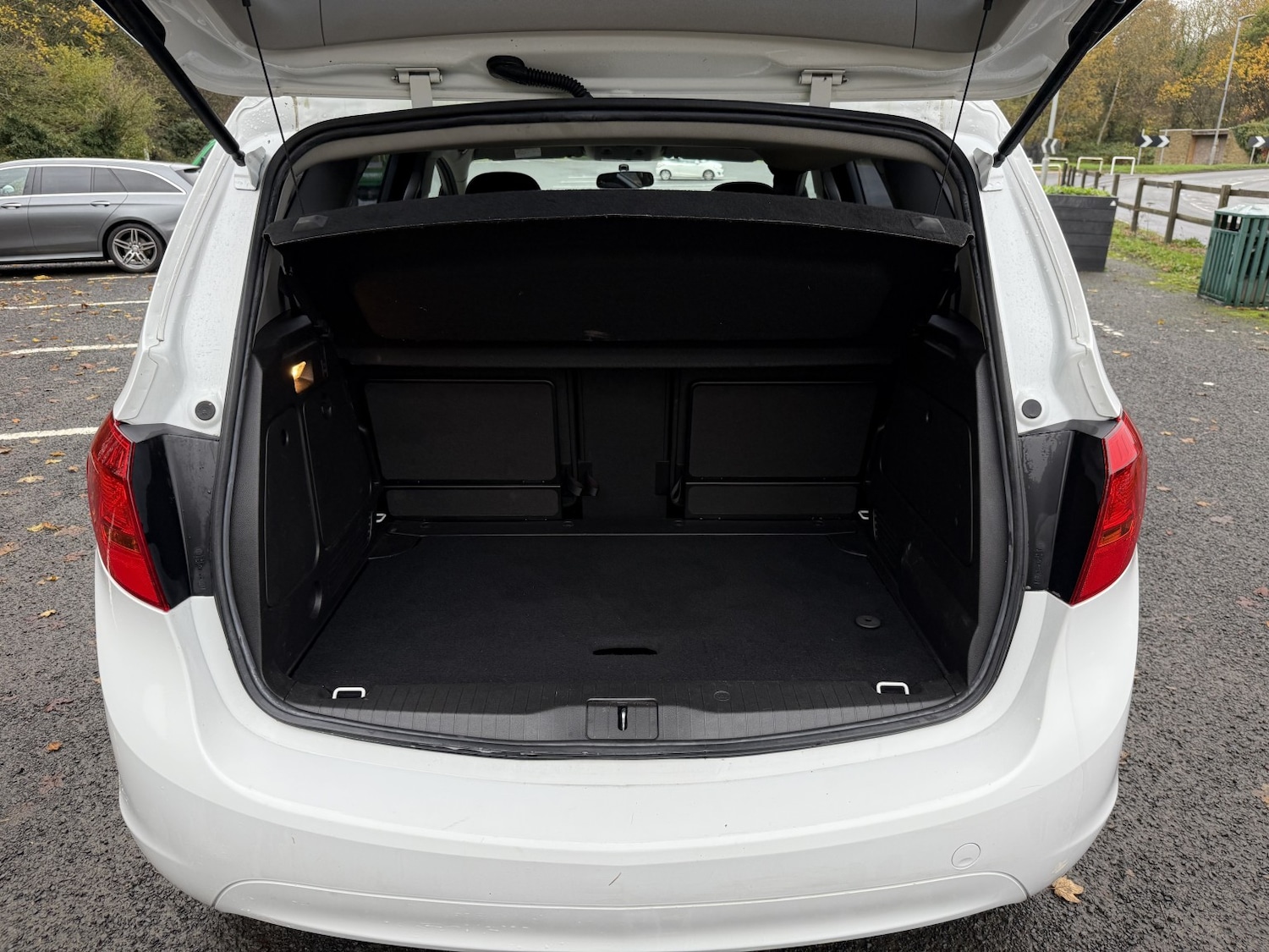 Used Vauxhall Meriva 2017 for sale - 76554022: Photo 56