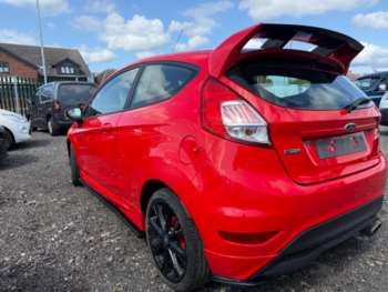 Used Ford Fiesta 2016 for sale - 74406044: Photo